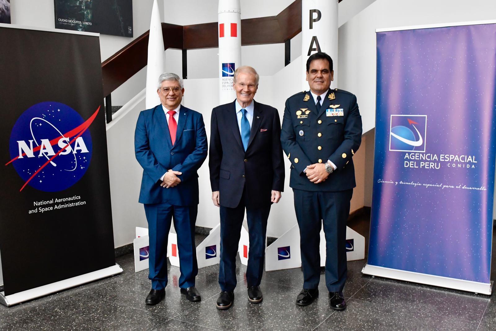 César Medardo Torres Vega, Vice Minister of Defense Policies, Ministry of Defense of Peru (left), NASA Administrator Bill Nelson, and Director of Peru’s National Commission for Aerospace Research and Development (CONIDA) Maj. Gen. Roberto Melgar Sheen meet in Lima, Peru, Nov. 14, 2024, where the U.S. and Peru signed a memorandum of understanding agreeing to study a potential sounding rocket campaign.